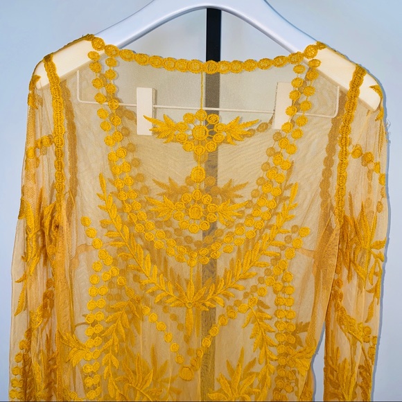 H&M Beautiful Mustard Yellow Lace Dress Size - Picture 6 of 9